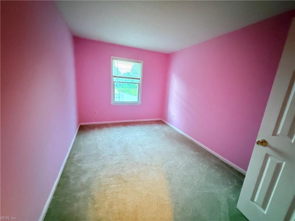 1309 Smyrna CIR