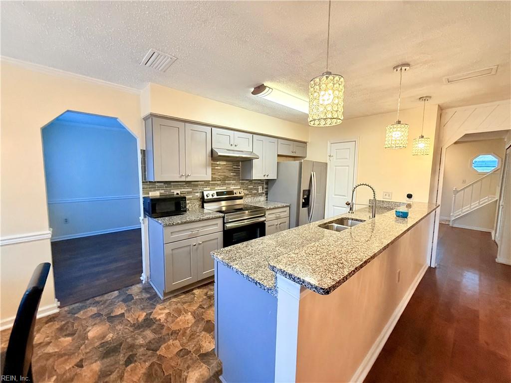 1309 Smyrna CIR