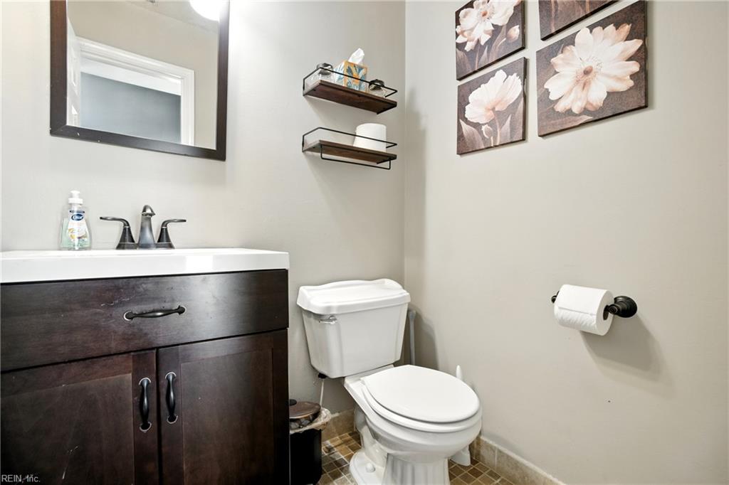 5392 Chatham Lake DR