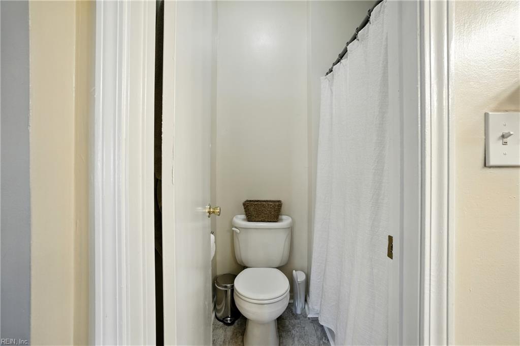 5392 Chatham Lake DR