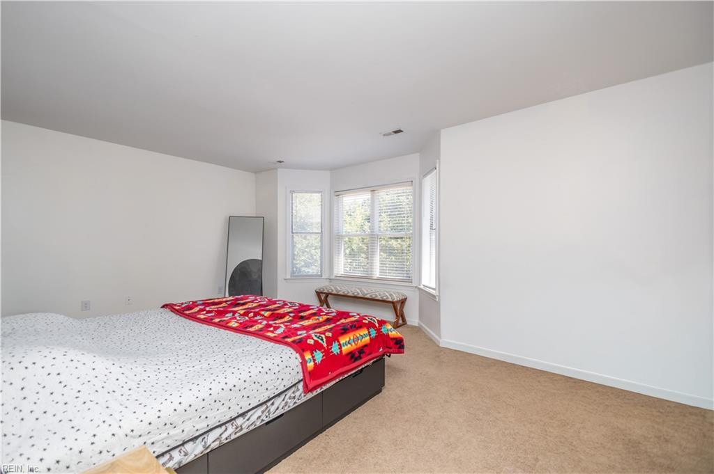 17 Palmerston DR