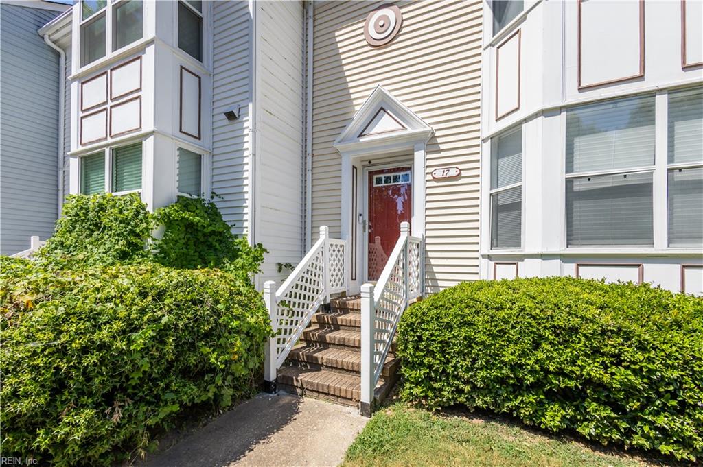 17 Palmerston DR