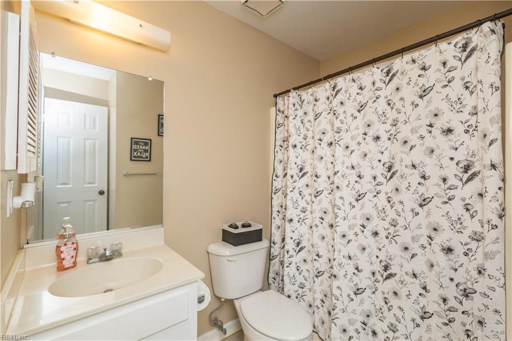 17 Palmerston DR