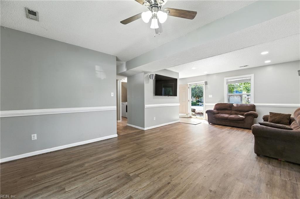 7288 Abraham CT