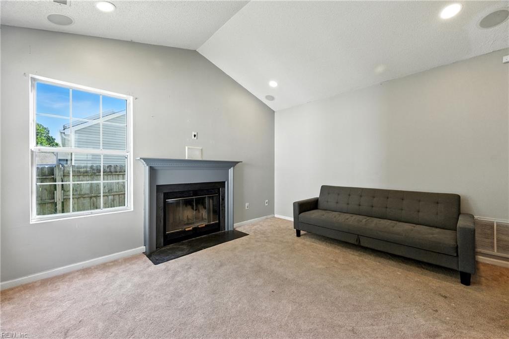 7288 Abraham CT