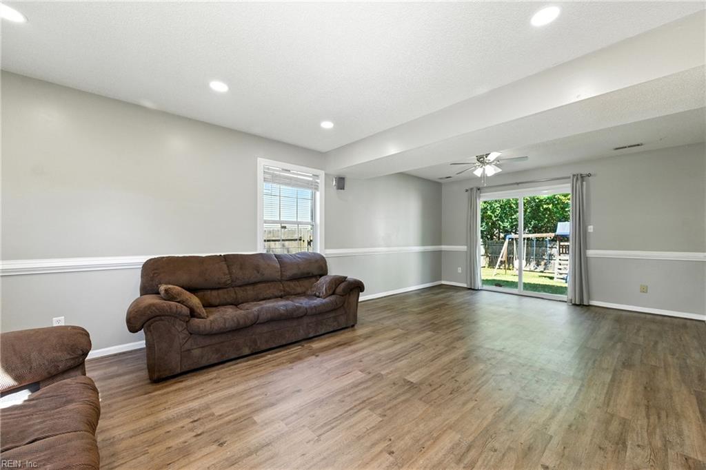 7288 Abraham CT