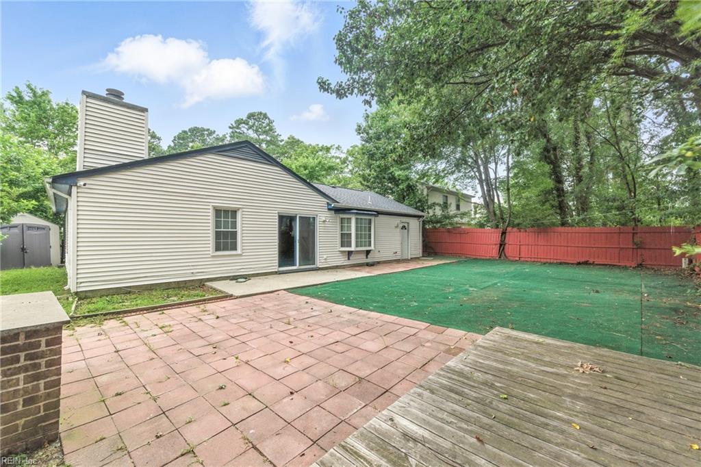 75 Sanlun Lakes DR