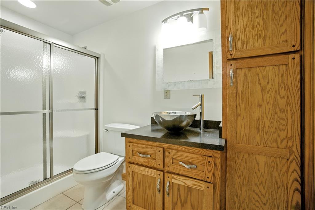 539 Currituck DR