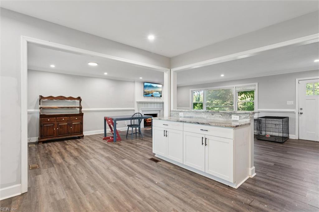 18 Brookfield DR