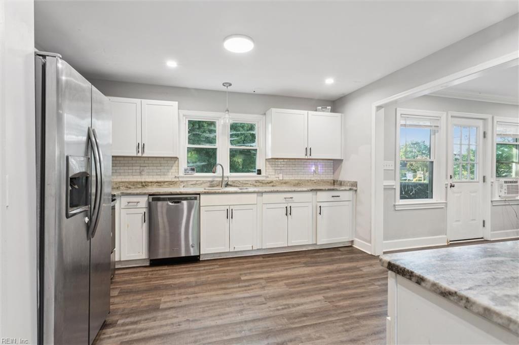 18 Brookfield DR
