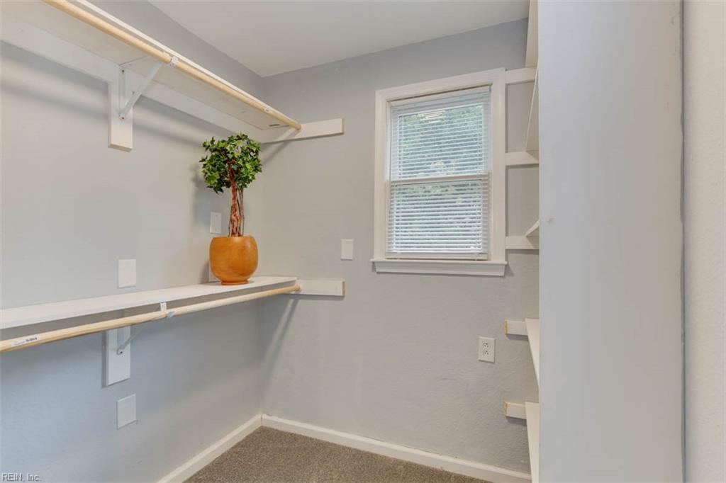 517 Biltmore RD