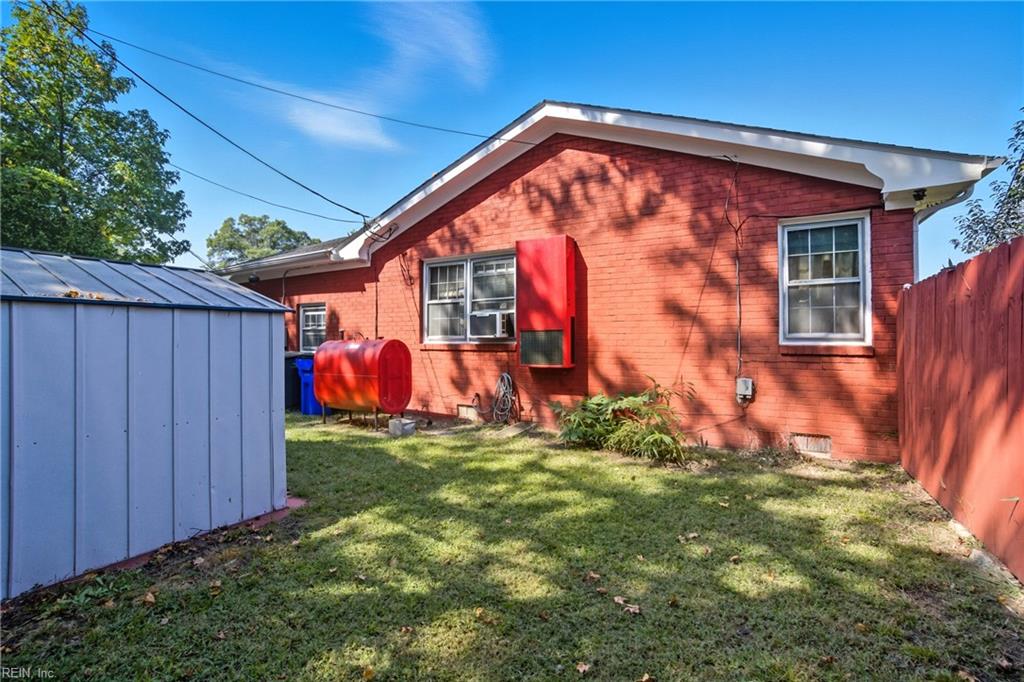 417 W Little Creek RD