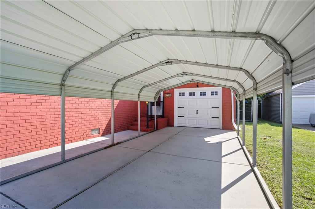 417 W Little Creek RD