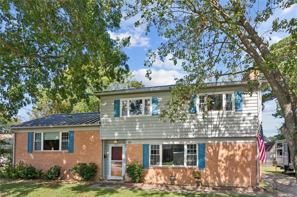 118 Raymond DR