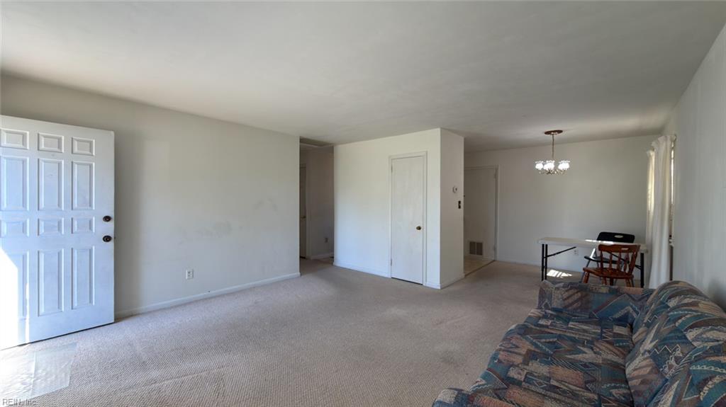 8506 Orcutt AVE
