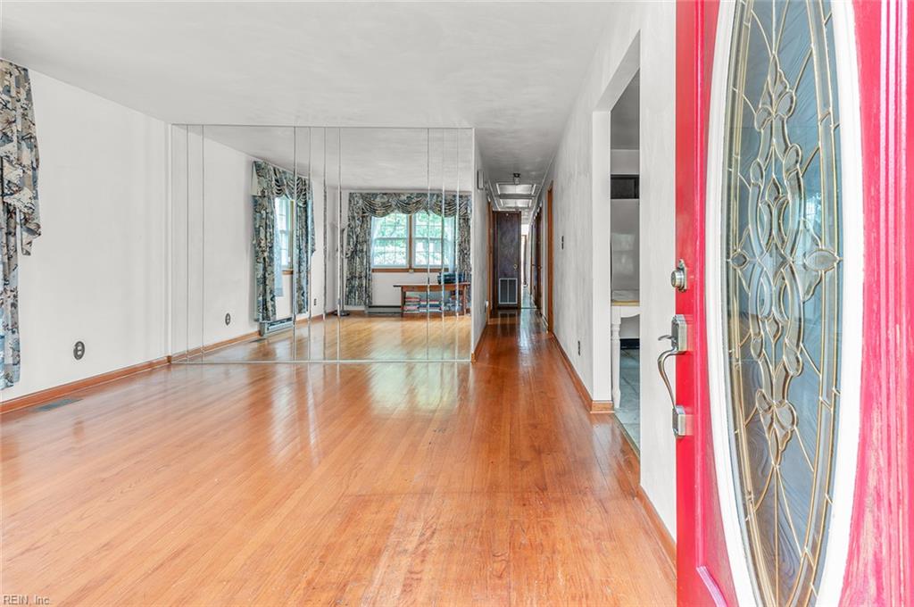 3939 Omohundro AVE