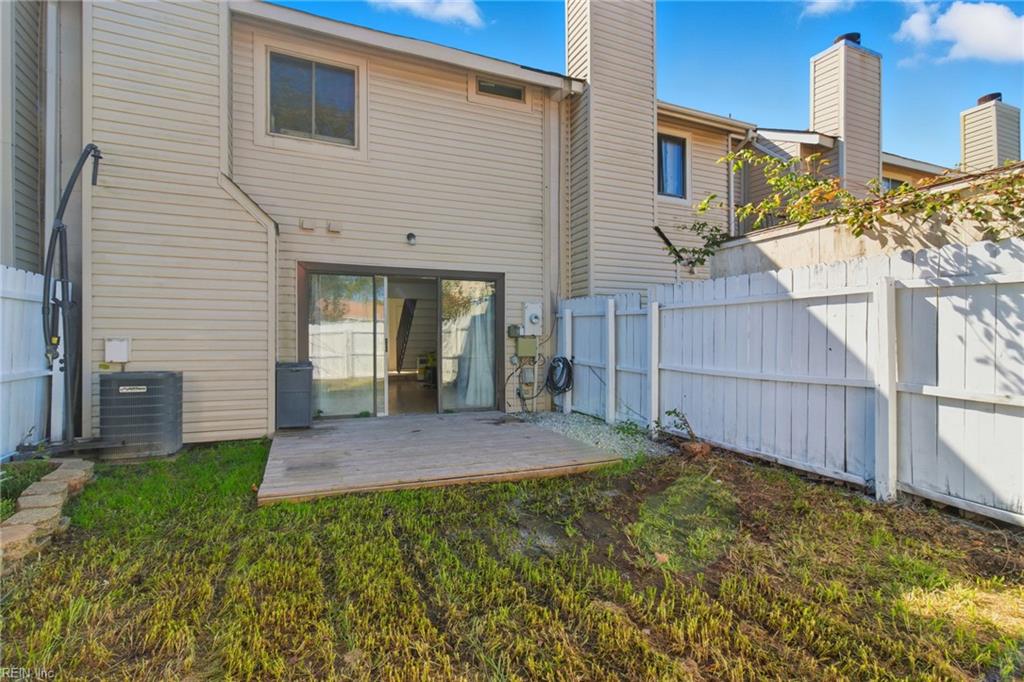 3608 Smokey Chamber DR