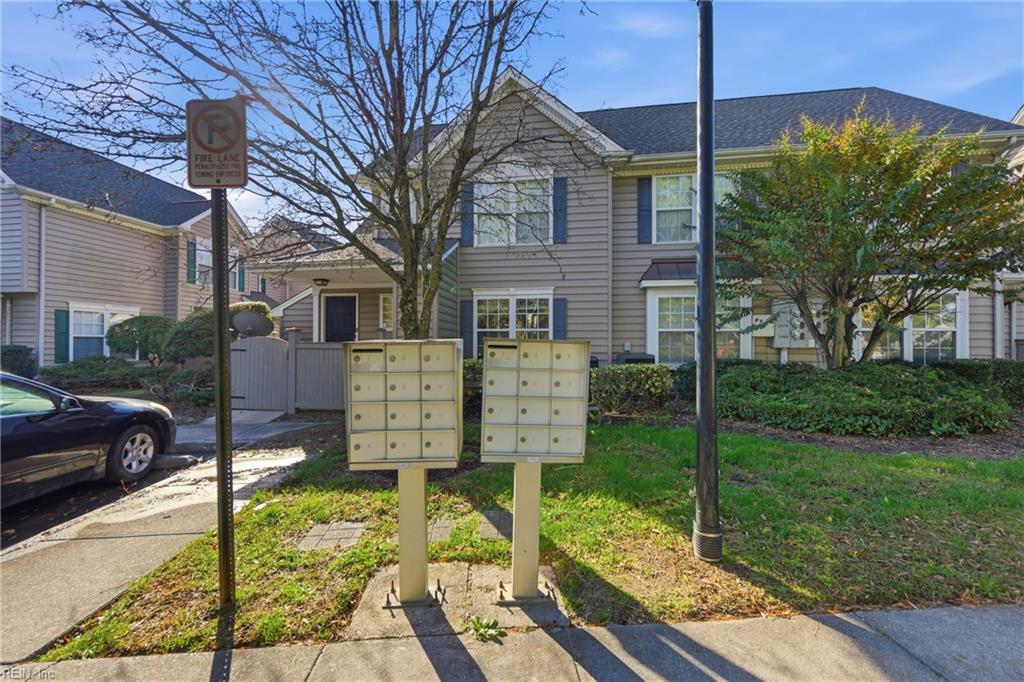 2463 Old Greenbrier RD 1