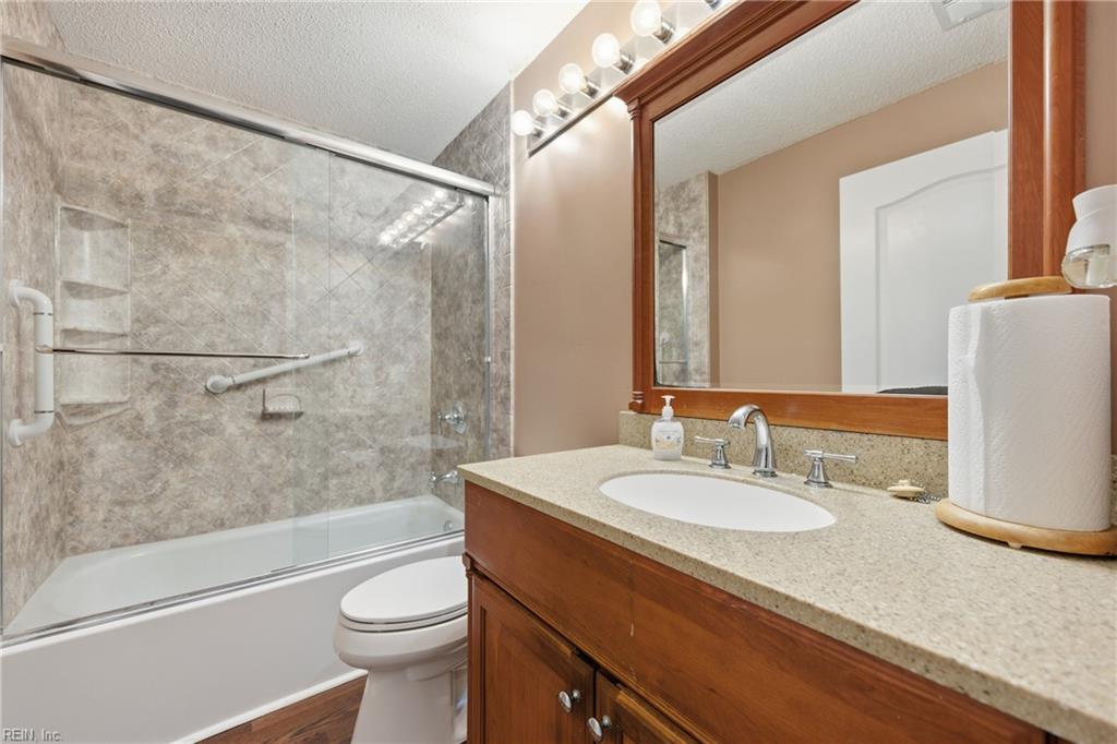 2463 Old Greenbrier RD 1