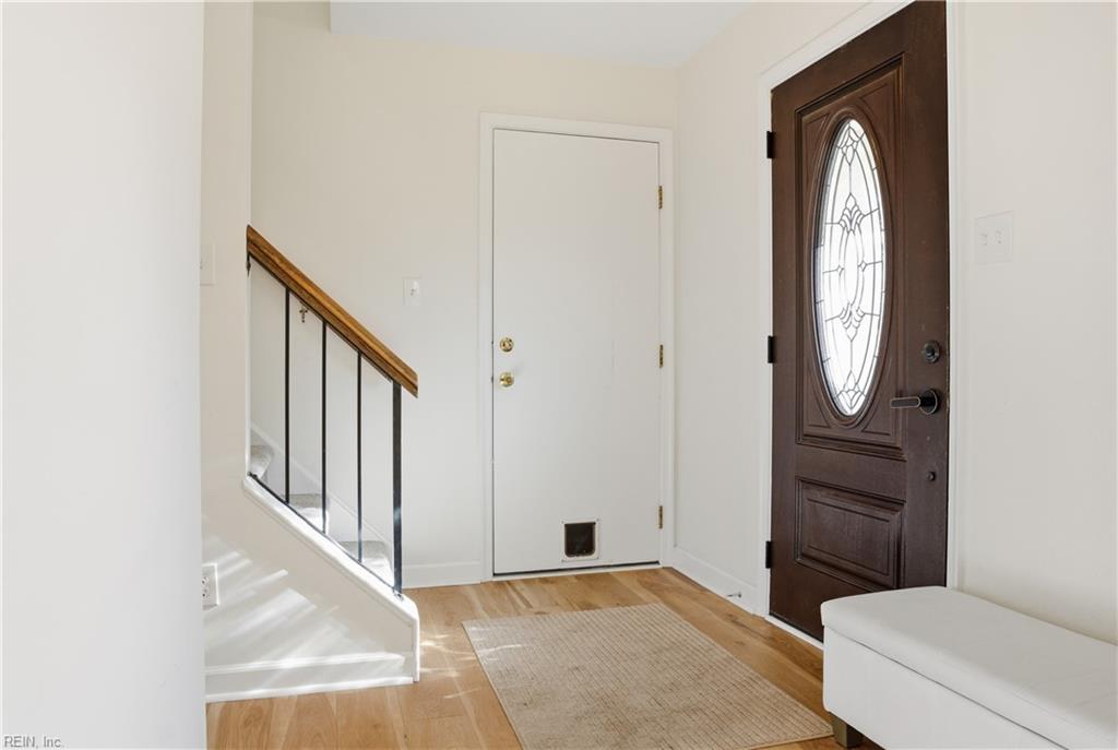 232 Prince Edward WAY