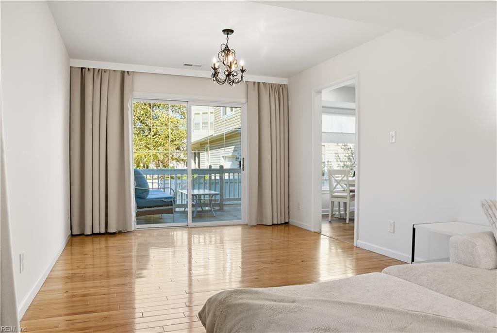 232 Prince Edward WAY