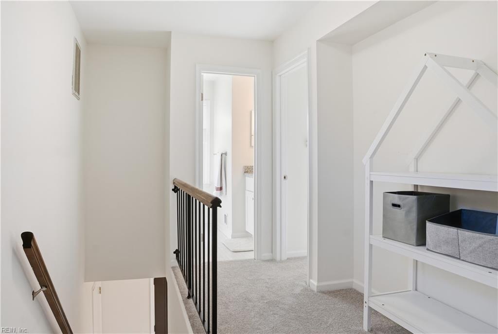 232 Prince Edward WAY