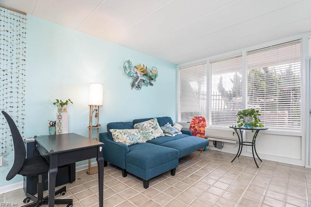 4005 Atlantic AVE 101