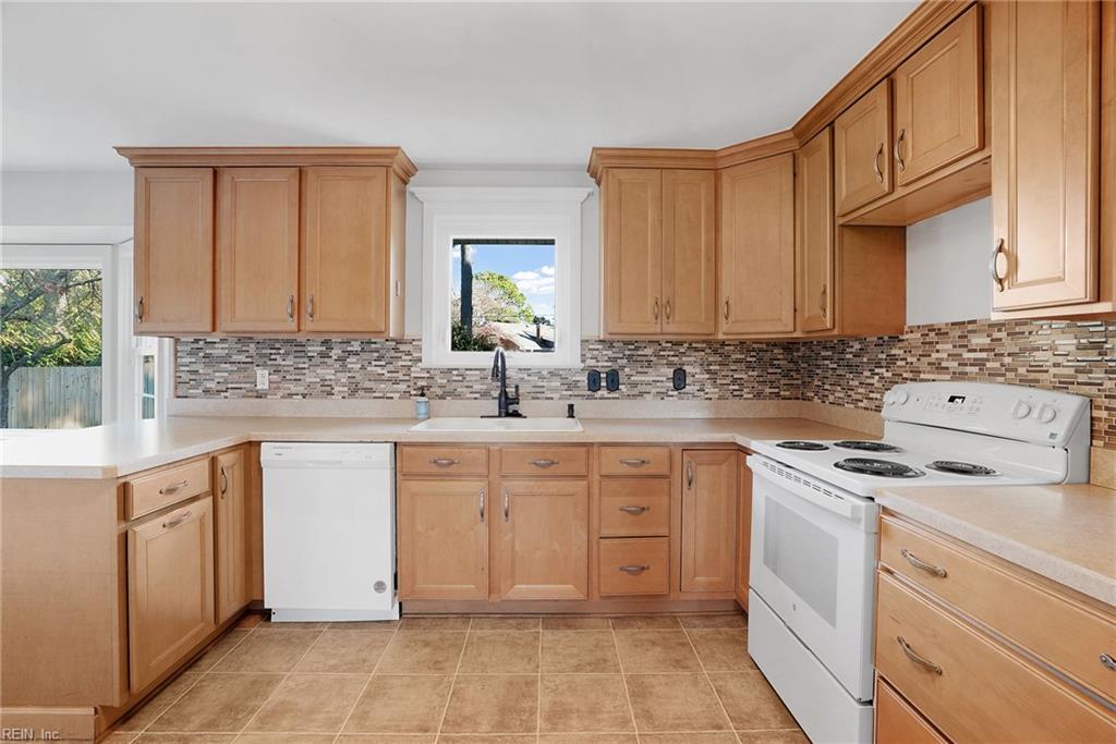 808 Meighan Dr DR Dr.