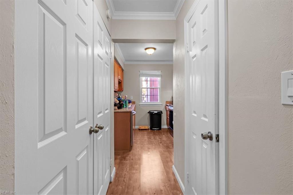 929 Still Harbor Circle CIR