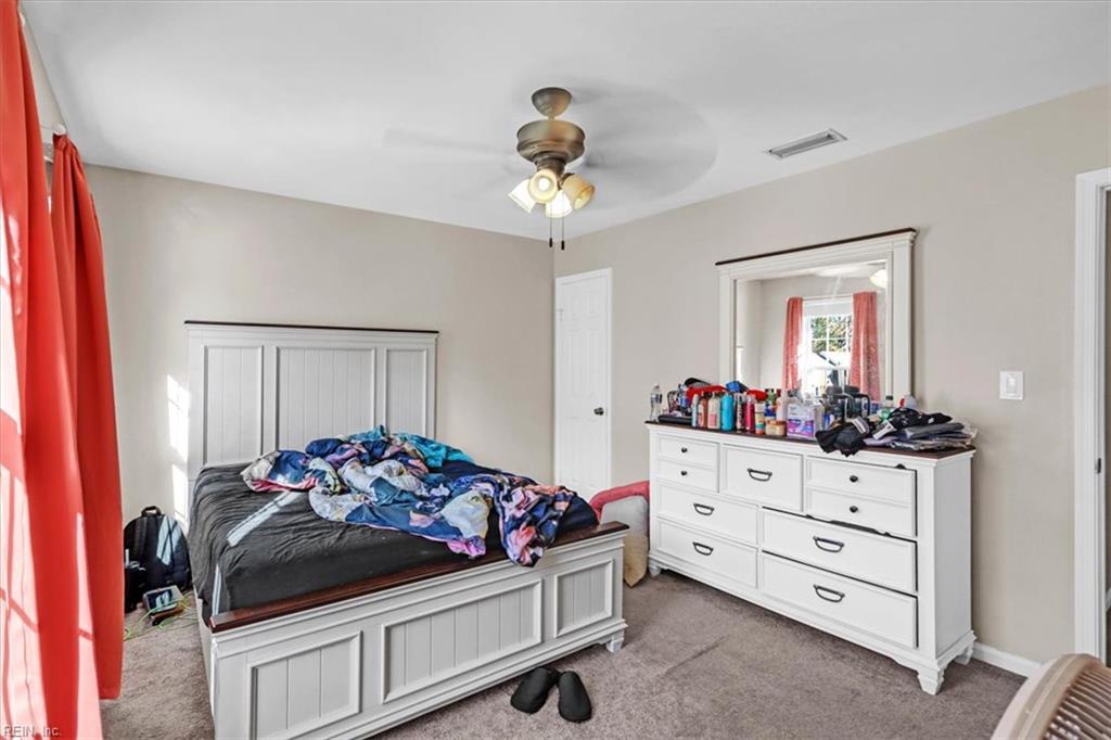 929 Still Harbor Circle CIR