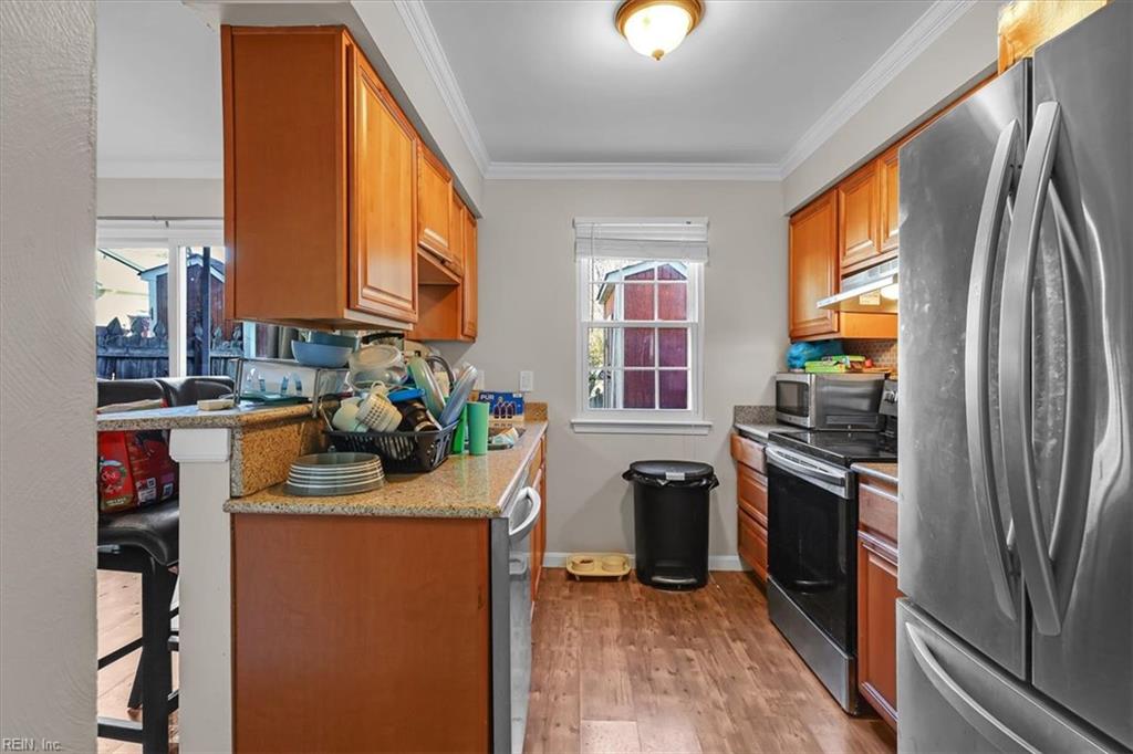 929 Still Harbor Circle CIR