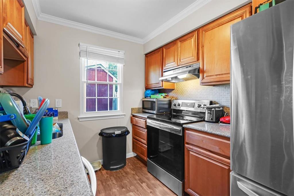 929 Still Harbor Circle CIR