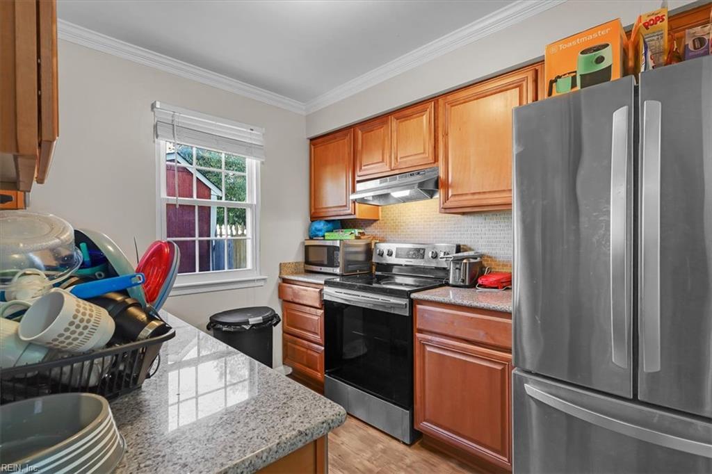 929 Still Harbor Circle CIR