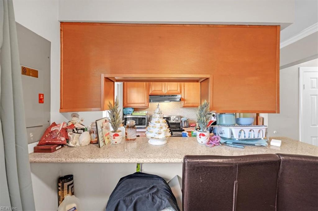 929 Still Harbor Circle CIR