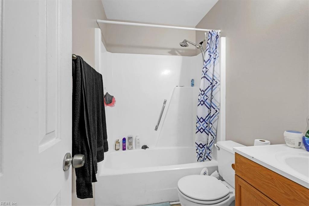 929 Still Harbor Circle CIR