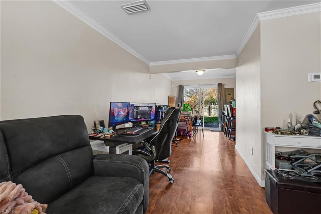 929 Still Harbor Circle CIR