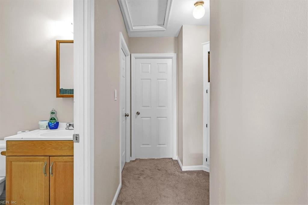 929 Still Harbor Circle CIR