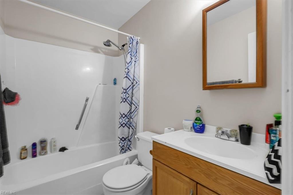 929 Still Harbor Circle CIR