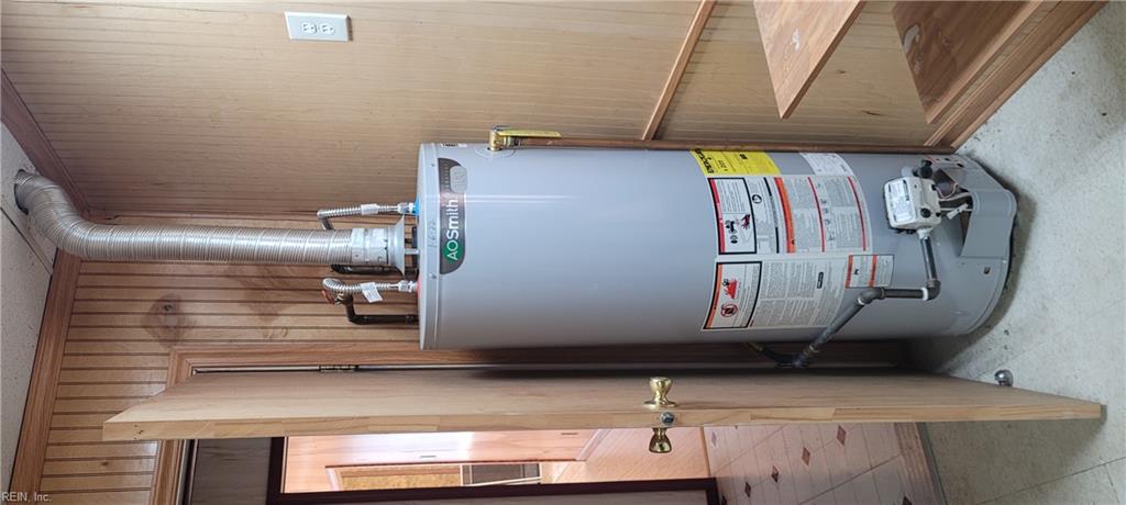 3772 Larkin Street ST