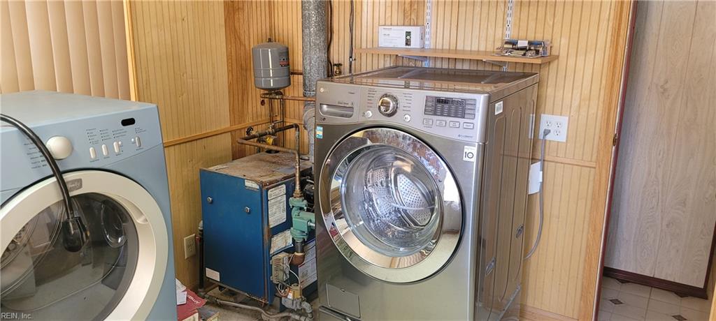 3772 Larkin Street ST