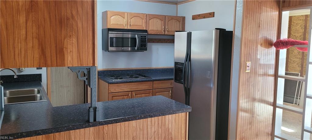 3772 Larkin Street ST