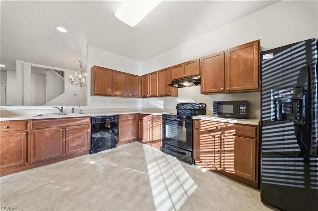 3770 Pear Orchard WAY