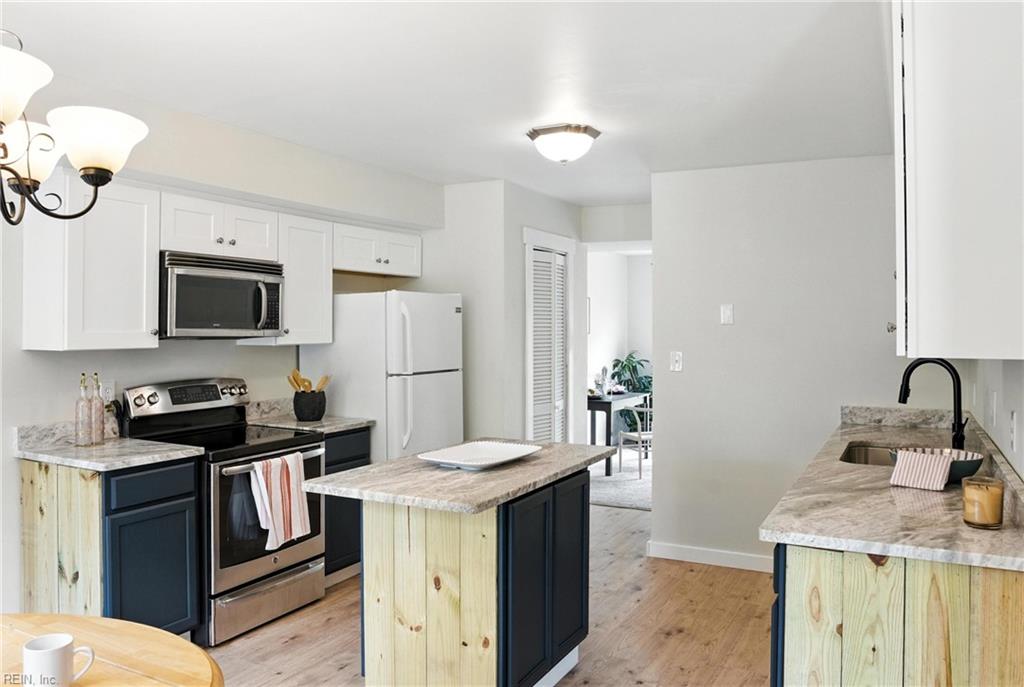 121 Windsor Pines WAY J