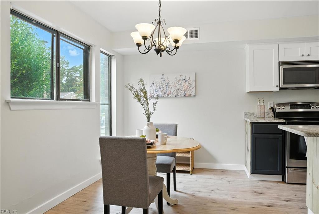 121 Windsor Pines WAY J