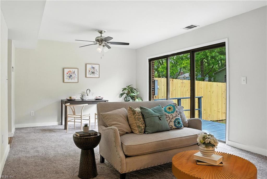 121 Windsor Pines WAY J