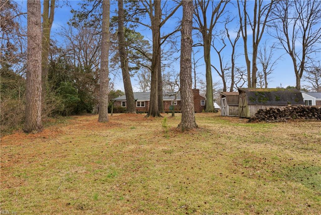 4716 Thoroughgood DR