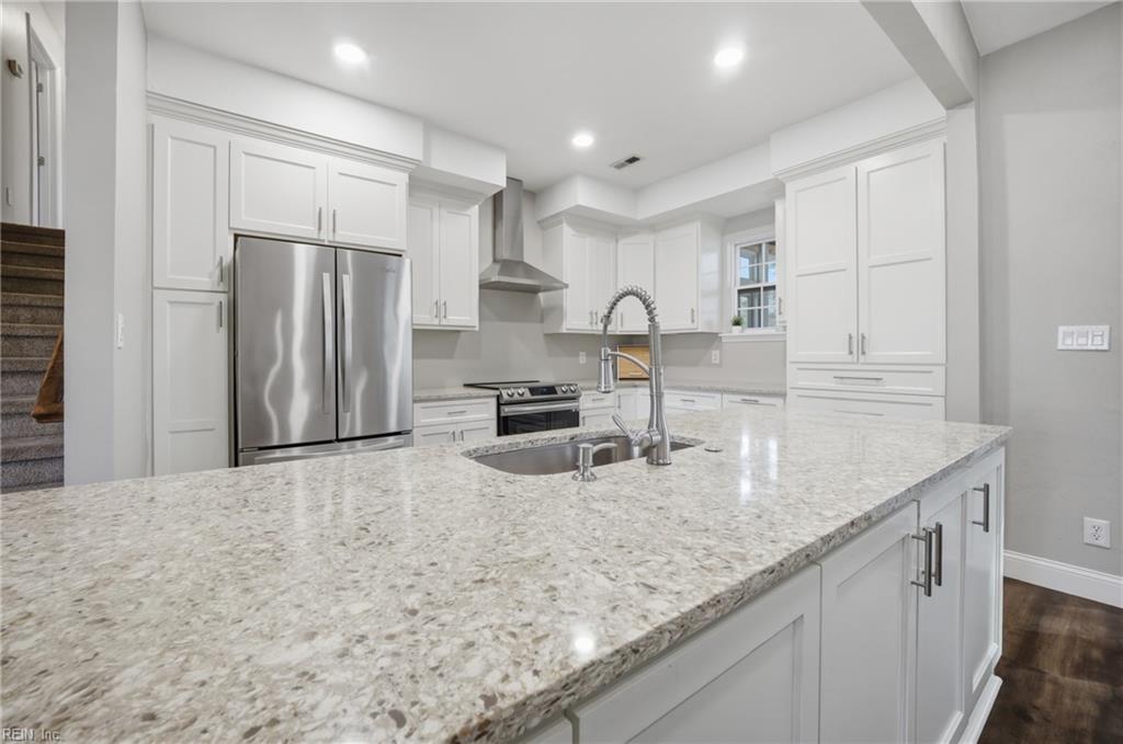2313 Shorebird CT