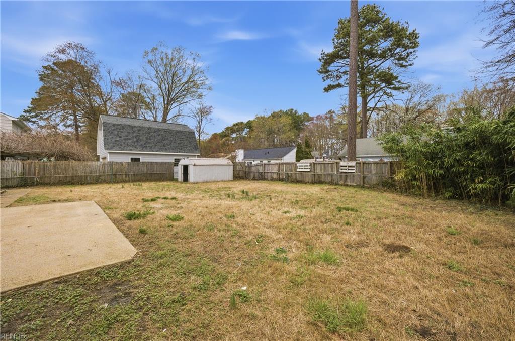 120 Gwynn CIR