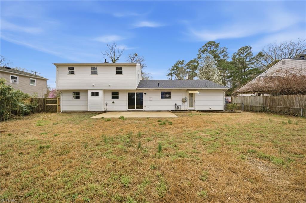 120 Gwynn CIR