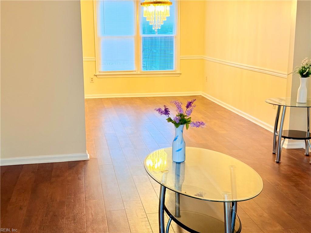 1309 Smyrna CIR